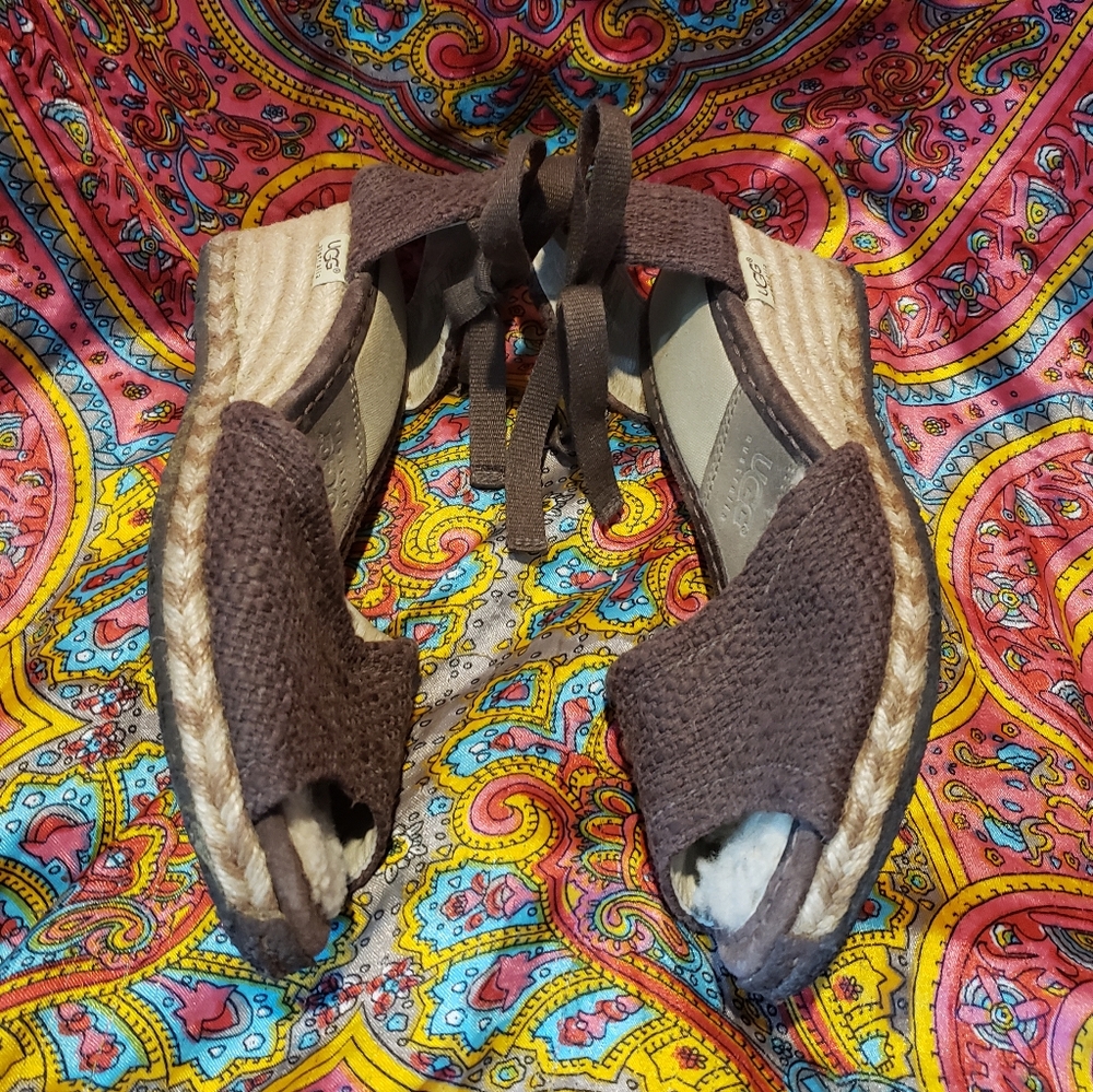 UGG Espadrille Wedge Heel Sandals Brown Women's Size 8